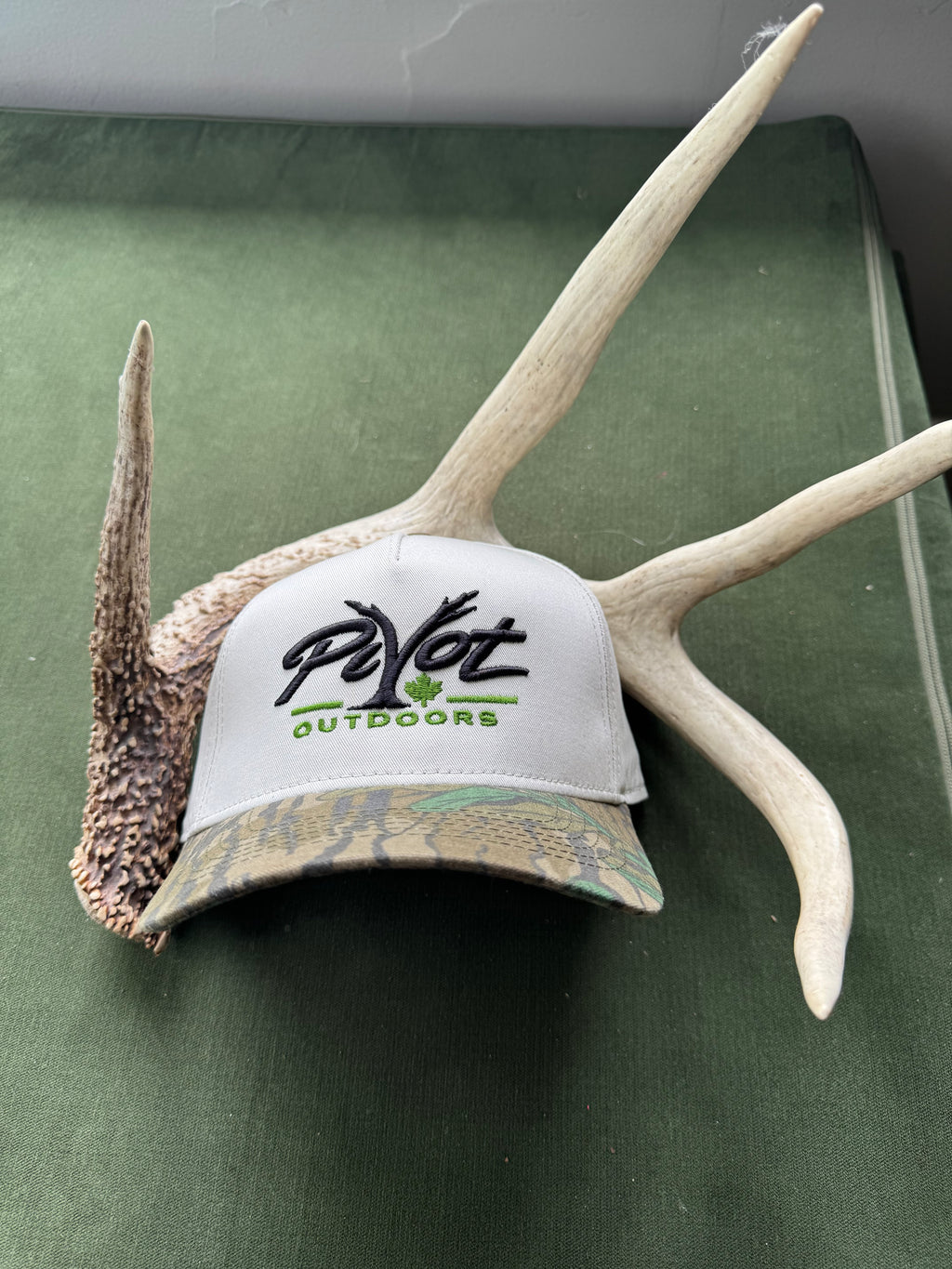 Canvas Mossy Oak Hat