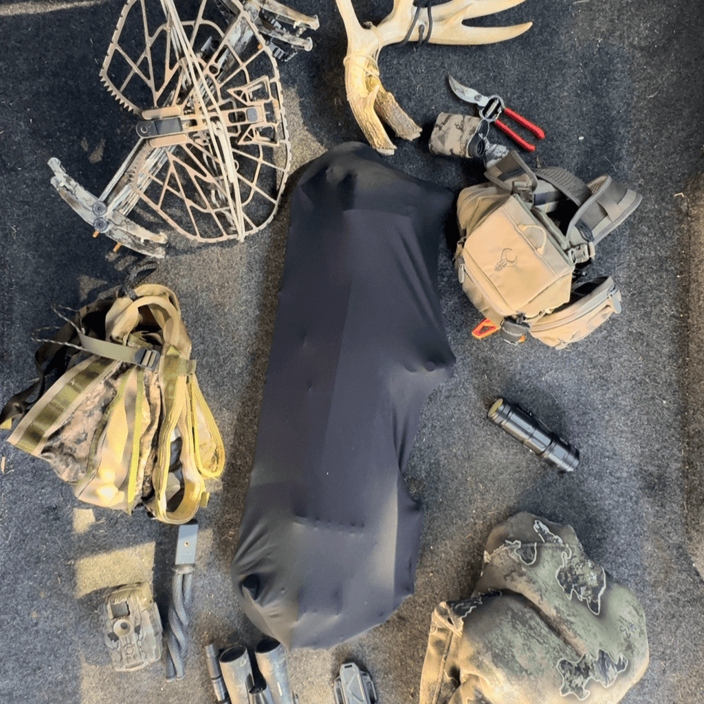 Pivot Outdoors Compound Bow Pocket Sock™